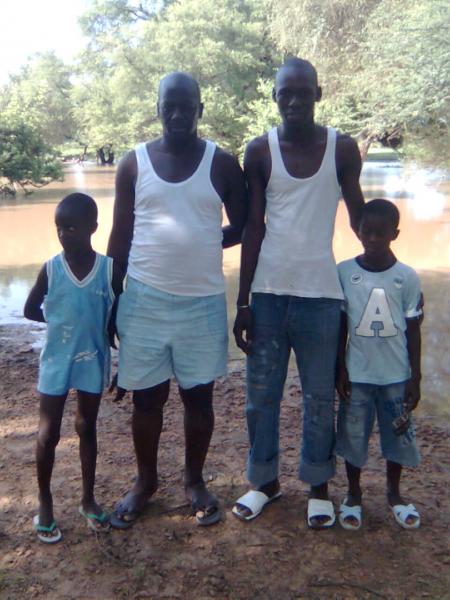 mon oncle son frere et ses deux fils